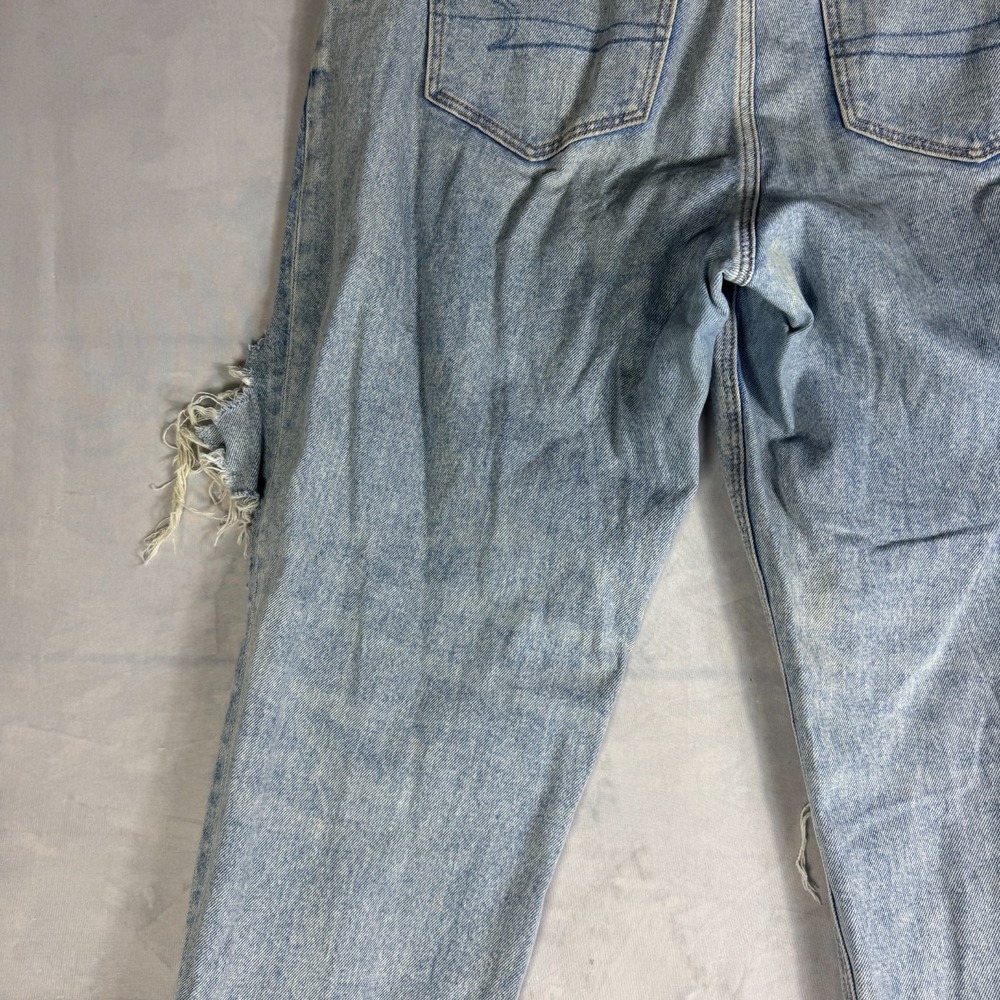 American Eagle Strigid Womens Mom Jeans Light Blue Distressed‎ Shredded Knee 14 - Picture 9 of 16